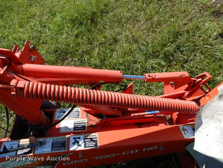 image for item DH6117 Kuhn GMD700-GIIHD disc mower