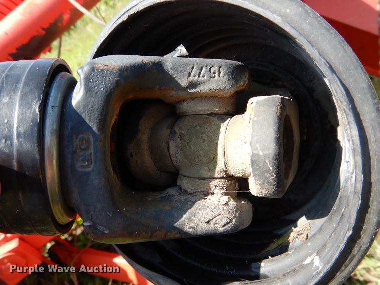 image for item DH6118 Kuhn 700-GIIHD disc mower