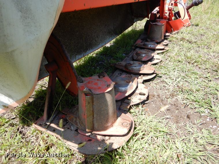 image for item DH6118 Kuhn 700-GIIHD disc mower