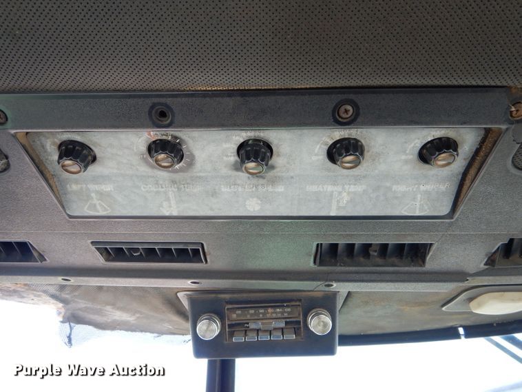 image for item DH6119 1977 John Deere 4430 tractor