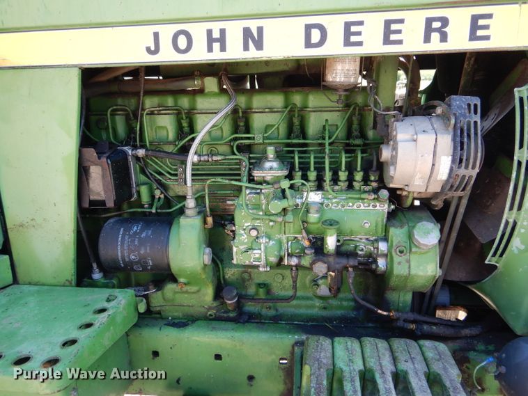 image for item DH6119 1977 John Deere 4430 tractor