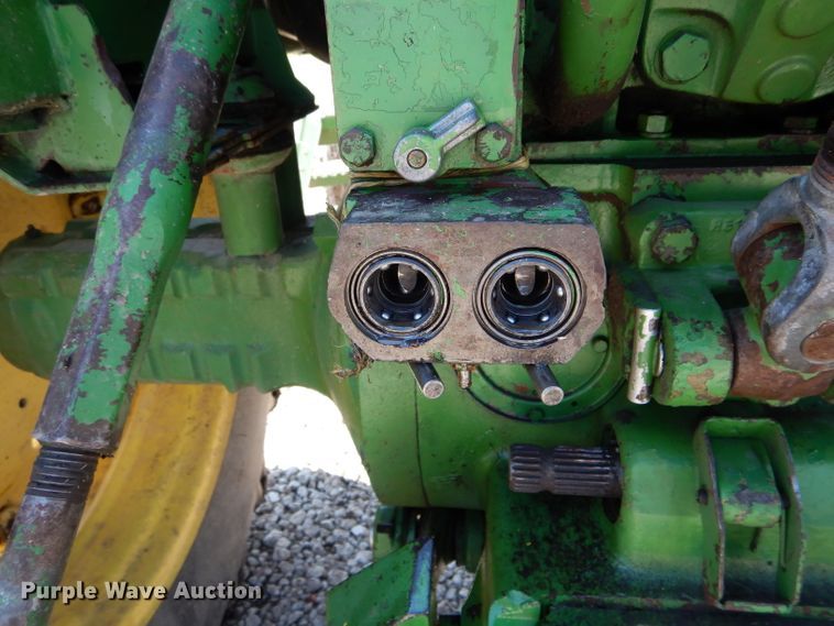 image for item DH6119 1977 John Deere 4430 tractor