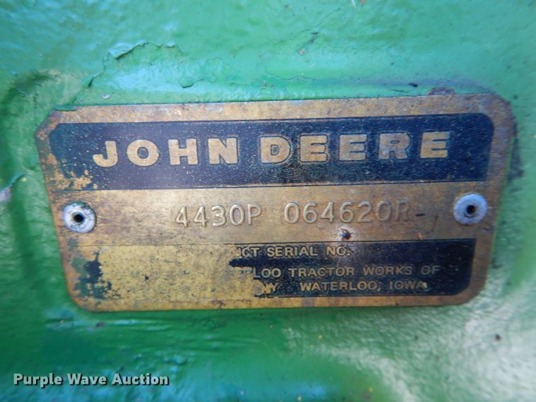 image for item DH6119 1977 John Deere 4430 tractor