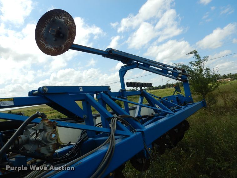 image for item FA9298 Kinze 3600 planter