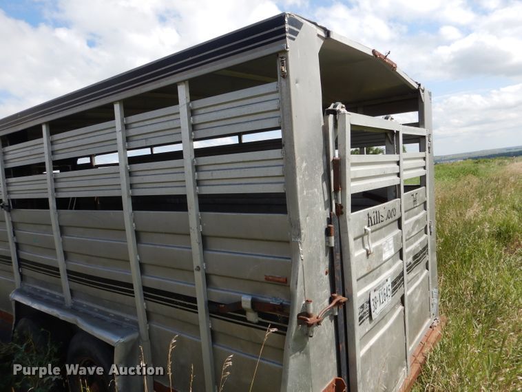image for item FA9299 1983 Hillsboro livestock trailer
