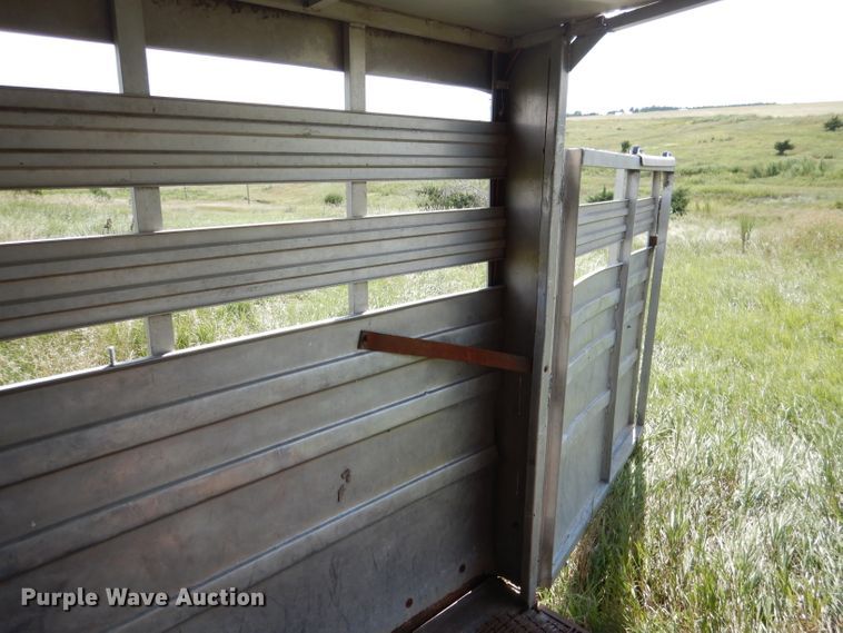 image for item FA9299 1983 Hillsboro livestock trailer