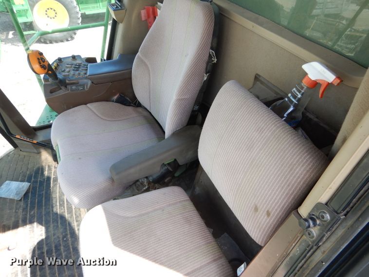 image for item FA9300 2005 John Deere 9860 STS combine