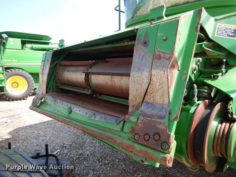 image for item FA9300 2005 John Deere 9860 STS combine