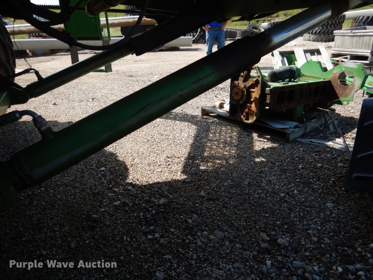 image for item FA9300 2005 John Deere 9860 STS combine