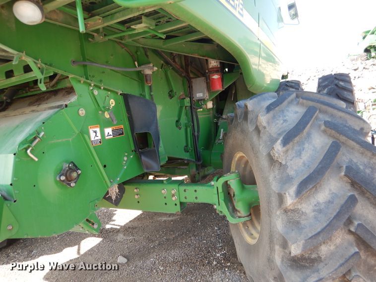 image for item FA9300 2005 John Deere 9860 STS combine