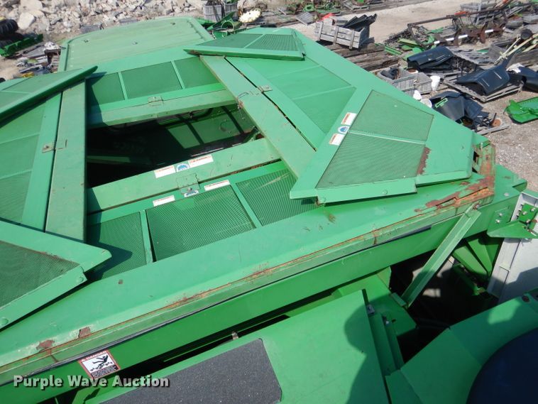 image for item FA9300 2005 John Deere 9860 STS combine