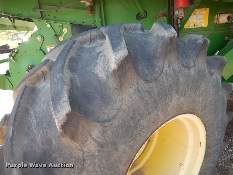 image for item FA9300 2005 John Deere 9860 STS combine