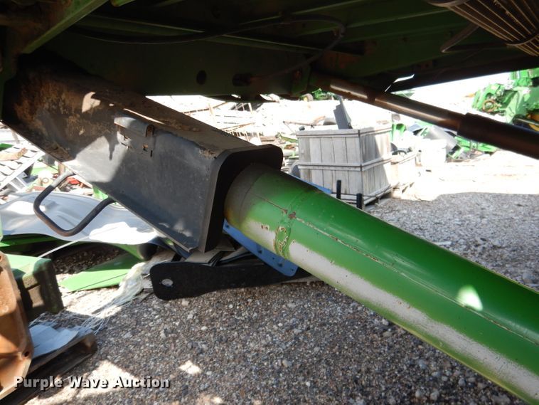 image for item FA9300 2005 John Deere 9860 STS combine