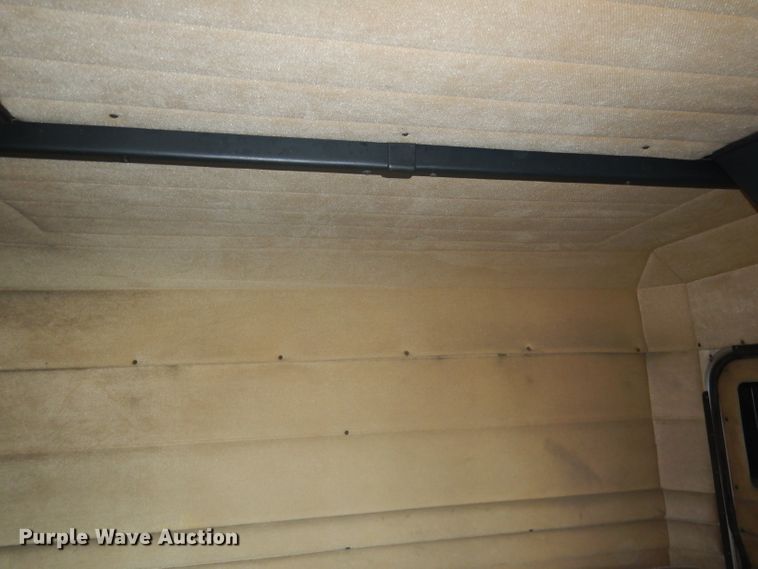 image for item FA9303 1989 Peterbilt 379 semi truck