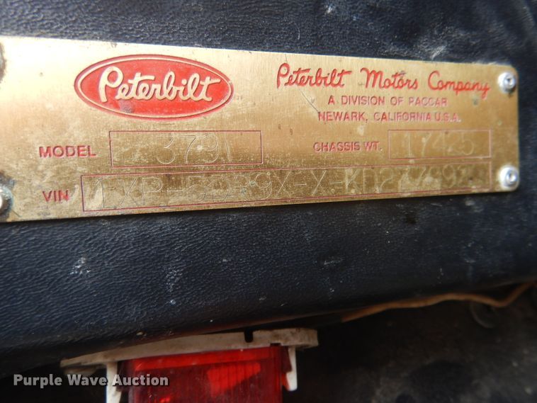 image for item FA9303 1989 Peterbilt 379 semi truck