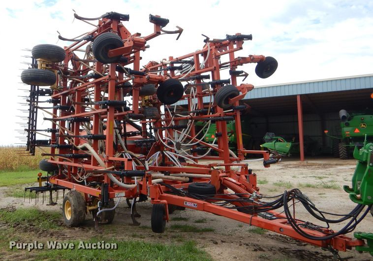 image for item FC9891 Krause 5630-44 air seeder