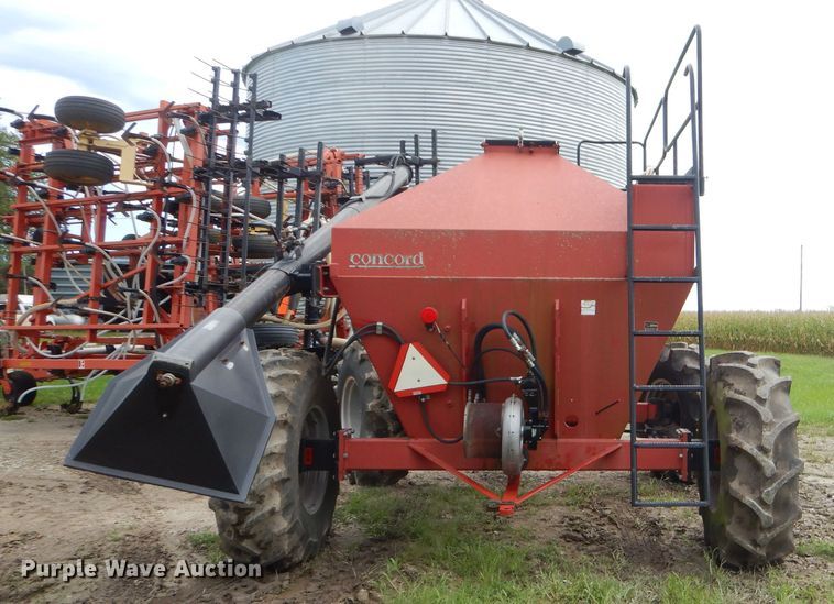 image for item FC9891 Krause 5630-44 air seeder