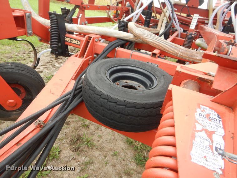 image for item FC9891 Krause 5630-44 air seeder