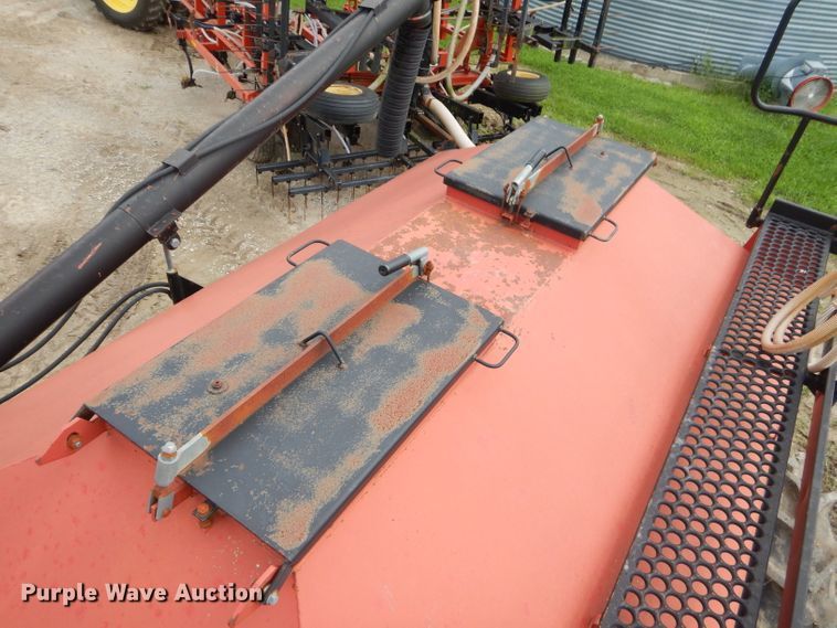 image for item FC9891 Krause 5630-44 air seeder