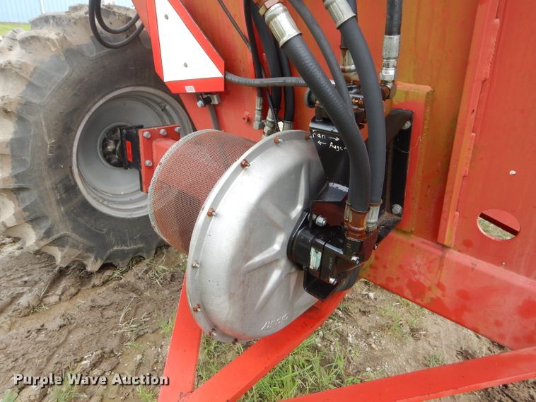 image for item FC9891 Krause 5630-44 air seeder