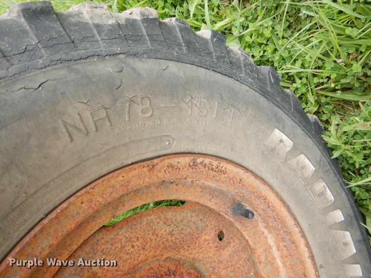 image for item FC9892 Shop built hay trailer