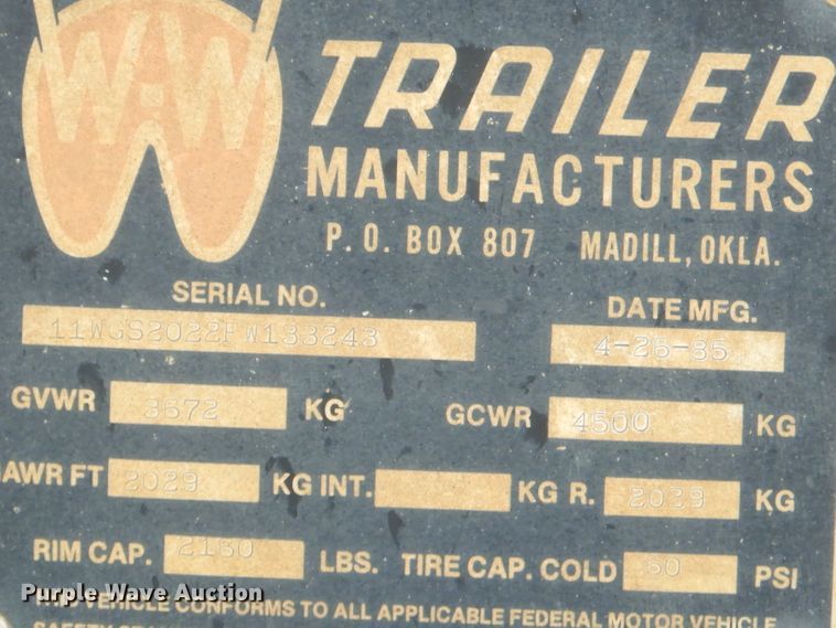 image for item FC9893 1985 WW livestock trailer