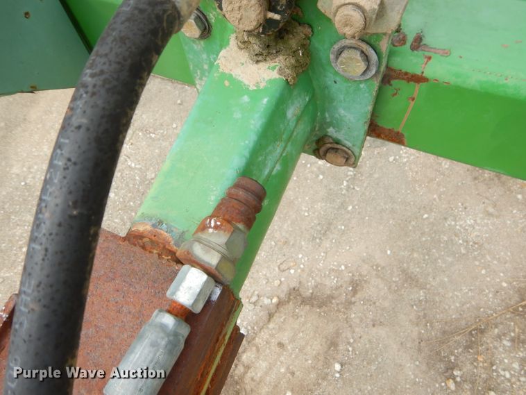 image for item FC9894 John Deere 702 hay rake