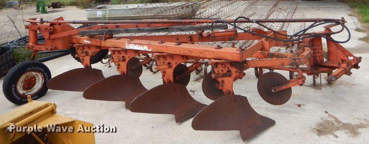image for item FC9895 Allis Chalmers four bottom plow