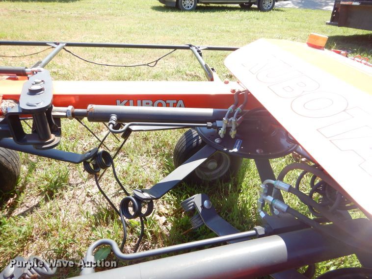 image for item FC9913 2016 Kubota TE6583T tedder