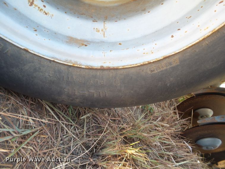 image for item FL9332 CrustBuster grain drill