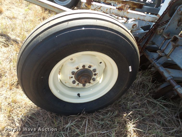 image for item FL9332 CrustBuster grain drill