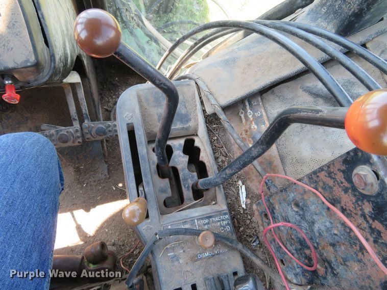 image for item FV9050 1976 John Deere 4430 tractor