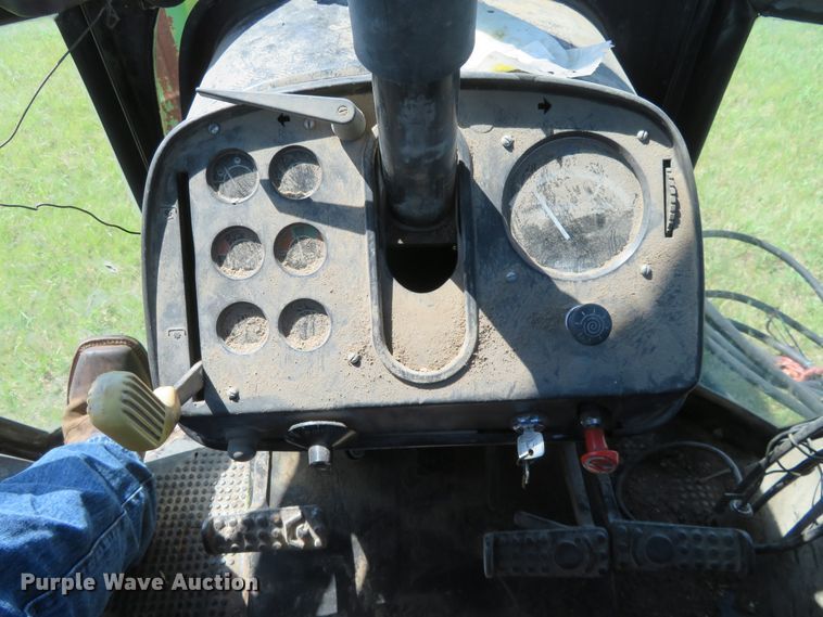 image for item FV9050 1976 John Deere 4430 tractor