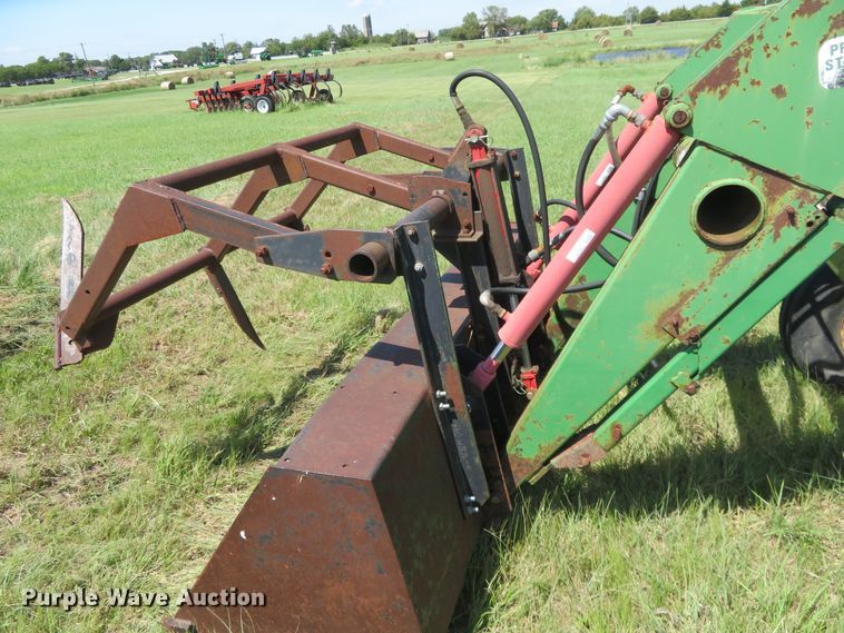 image for item FV9050 1976 John Deere 4430 tractor