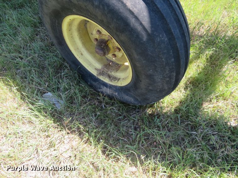 image for item FV9050 1976 John Deere 4430 tractor