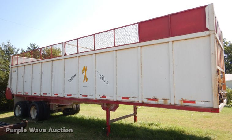 image for item FY9605 2010 shop built live bottom trailer