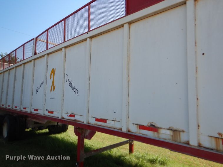 image for item FY9605 2010 shop built live bottom trailer