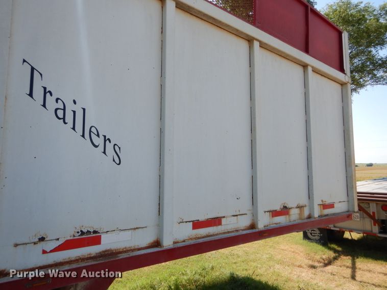 image for item FY9605 2010 shop built live bottom trailer