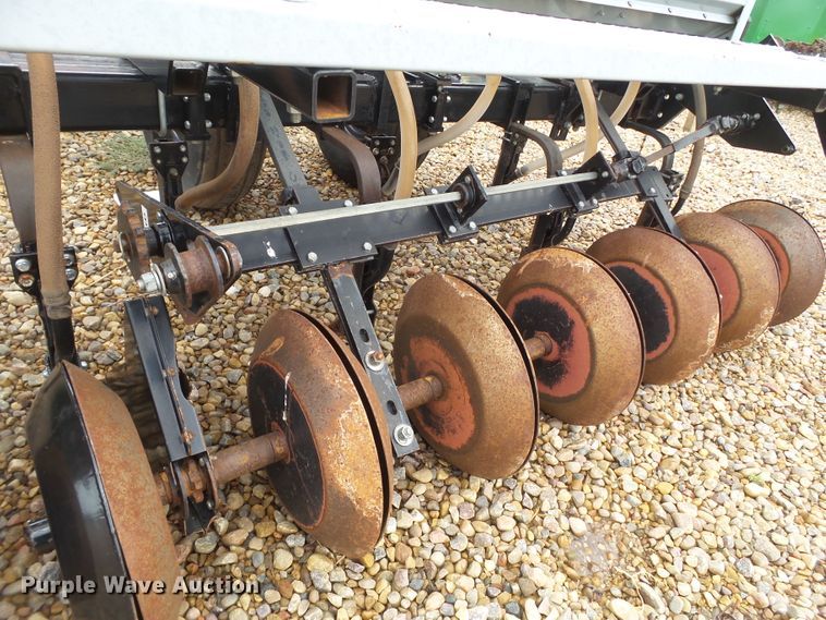 image for item GC9009 CrustBuster 3200 TS41X12 grain drill