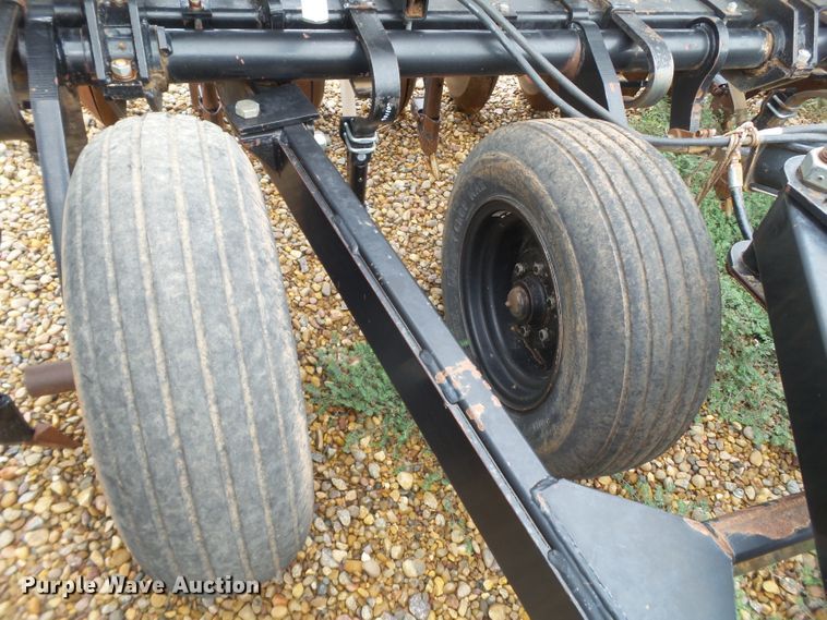 image for item GC9009 CrustBuster 3200 TS41X12 grain drill