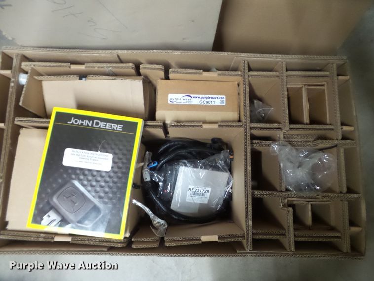 image for item GC9011 GreenStar AutoTrac assisted steering system