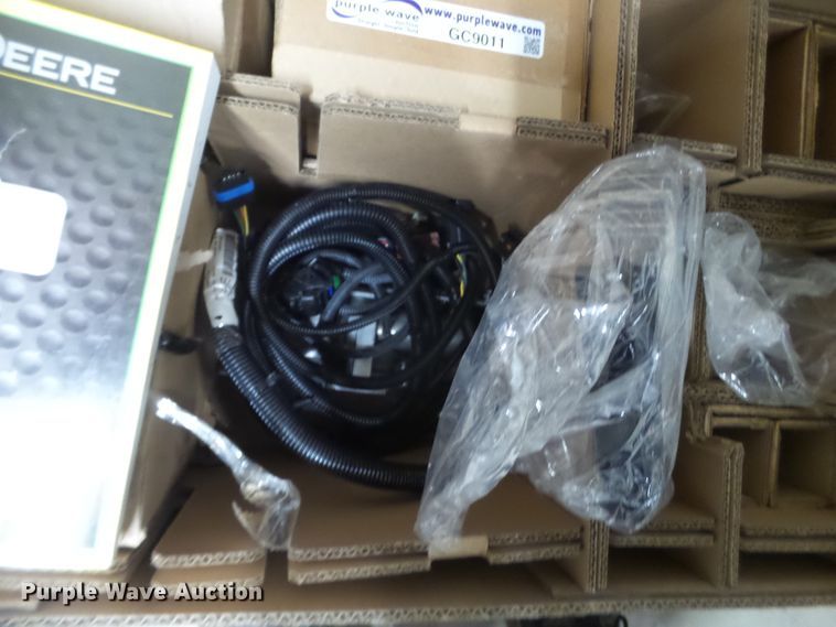 image for item GC9011 GreenStar AutoTrac assisted steering system