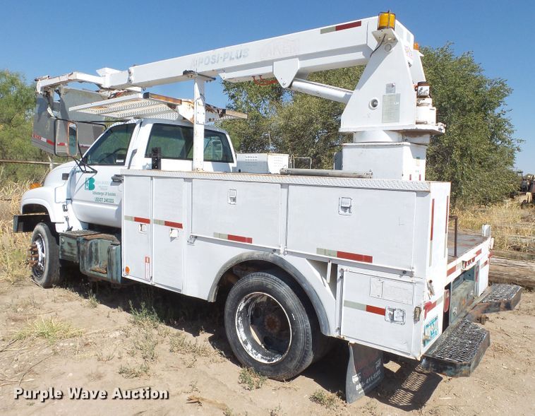 image for item GC9018 1999 GMC C6500 bucket truck