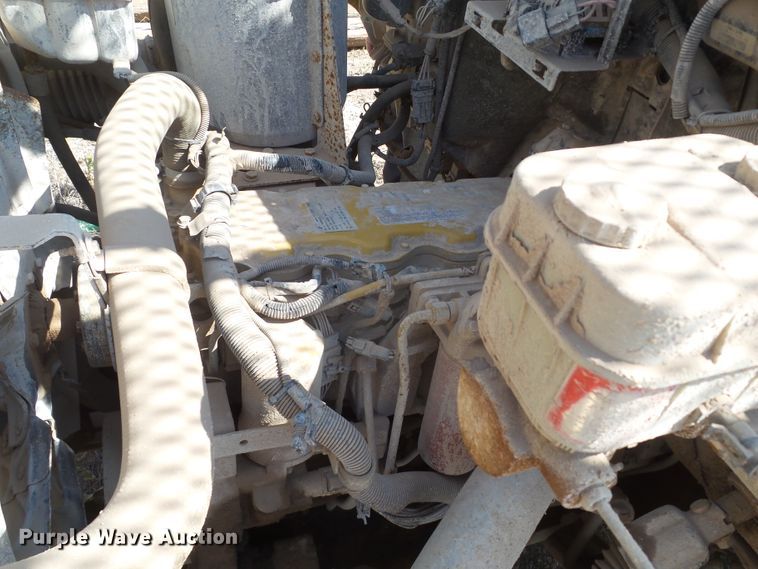 image for item GC9018 1999 GMC C6500 bucket truck