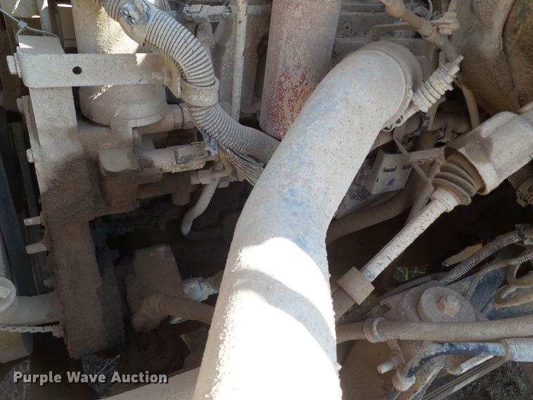 image for item GC9018 1999 GMC C6500 bucket truck