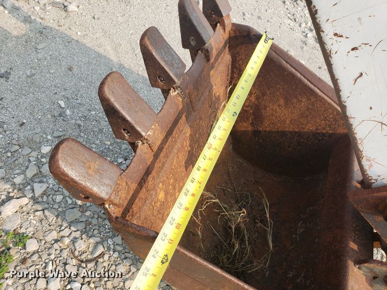 image for item GF9250 Bobcat 811 skid steer backhoe attachment