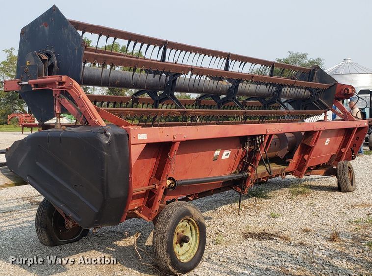 image for item GF9252 Case IH 1020 head