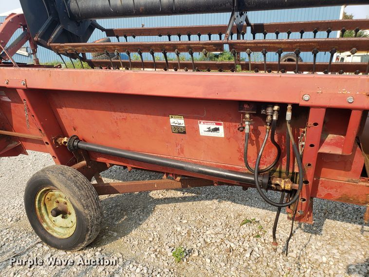 image for item GF9252 Case IH 1020 head