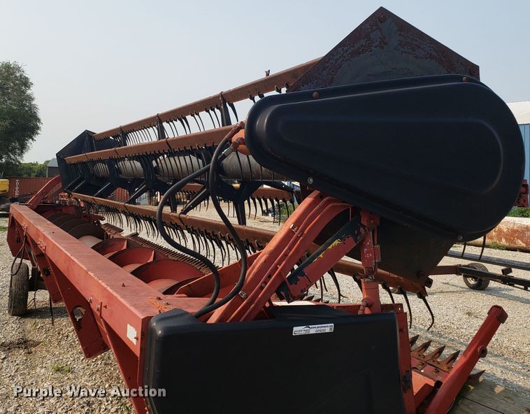 image for item GF9252 Case IH 1020 head