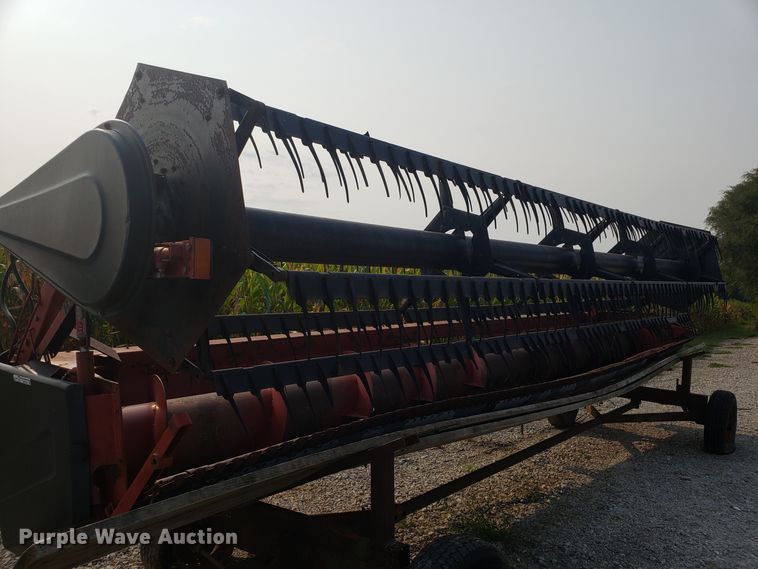 image for item GF9252 Case IH 1020 head